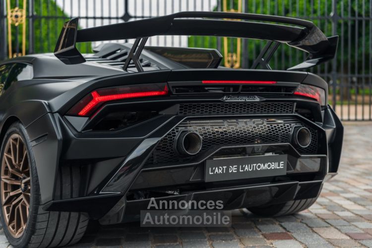 Lamborghini Huracan Huracán STO *Nero Nemesis* - <small></small> 459.000 € <small>TTC</small> - #67