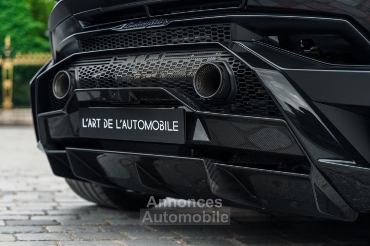 Lamborghini Huracan Huracán STO *Nero Nemesis* - <small></small> 459.000 € <small>TTC</small> - #70