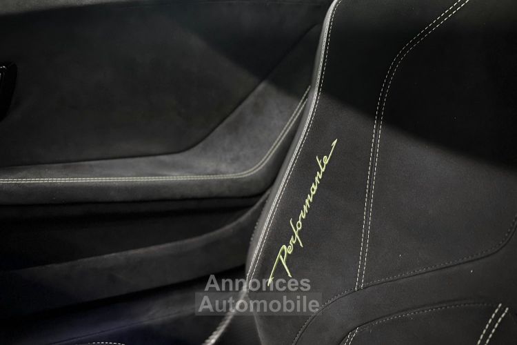 Lamborghini Huracan LAMBORGHINI HURACAN LP 640-4 PERFORMANTE – TVA Apparente – Origine France - <small></small> 274.900 € <small></small> - #11