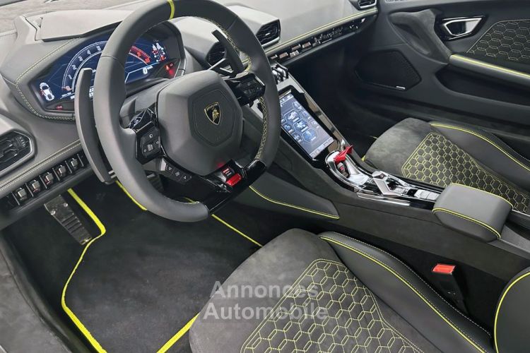 Lamborghini Huracan Lamborghini Tecnica neuve - Lift - système son Sensonum - <small></small> 324.990 € <small>TTC</small> - #4