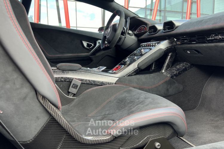 Lamborghini Huracan LP 640-4 PERFORMANTE - <small></small> 272.000 € <small>TTC</small> - #17