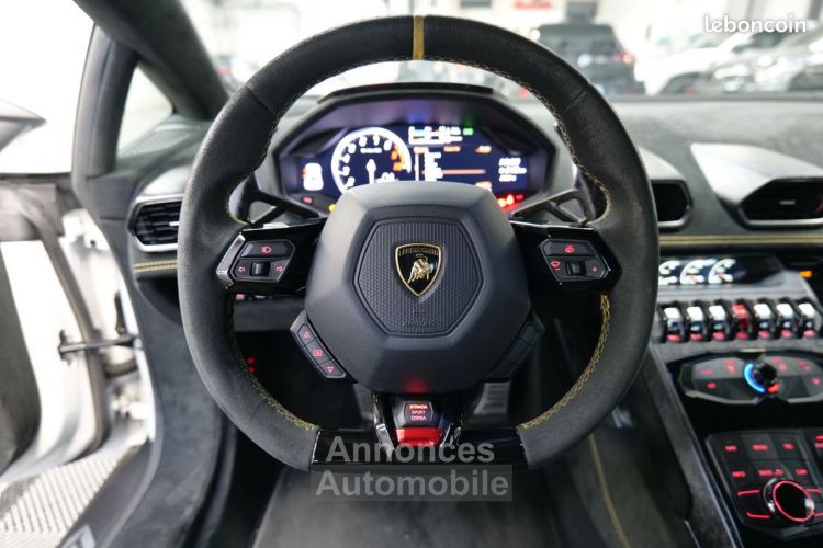 Lamborghini Huracan lp640-4 performante francaise tva recuperable lift carbone gps sieges baquet sport loa lld credit - <small></small> 299.950 € <small>TTC</small> - #7