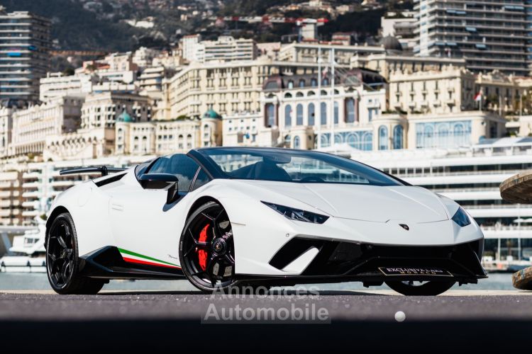 Lamborghini Huracan PERFORMANTE SPYDER LP 640-4 - MONACO - <small></small> 329.900 € <small>TTC</small> - #25