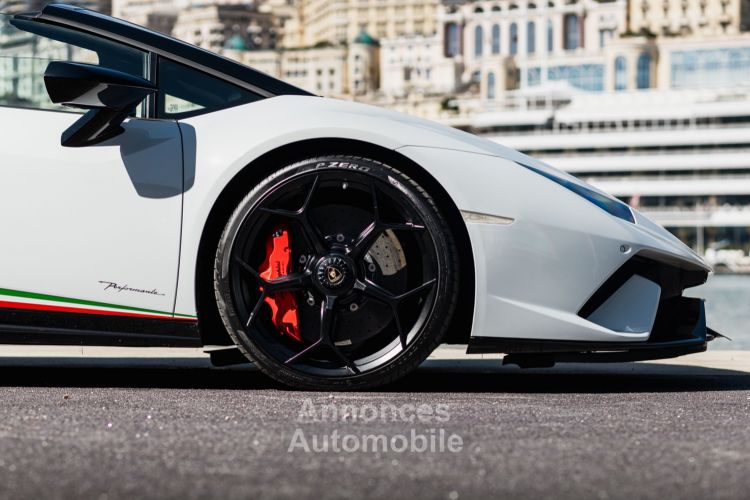 Lamborghini Huracan PERFORMANTE SPYDER LP 640-4 - MONACO - <small></small> 329.900 € <small>TTC</small> - #28