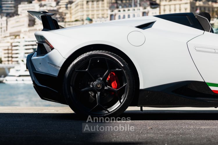 Lamborghini Huracan PERFORMANTE SPYDER LP 640-4 - MONACO - <small></small> 329.900 € <small>TTC</small> - #29
