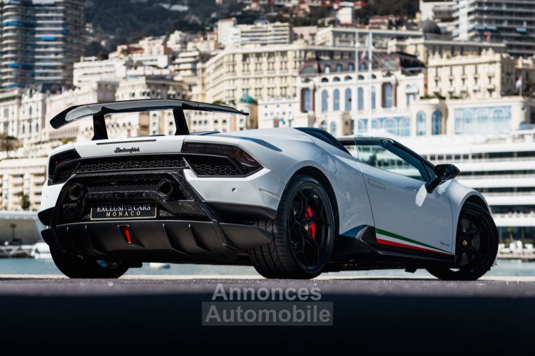 Lamborghini Huracan PERFORMANTE SPYDER LP 640-4 - MONACO - <small></small> 329.900 € <small>TTC</small> - #35