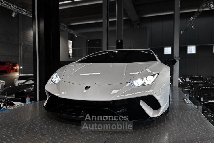 Lamborghini Huracan PERFORMANTE V10 5.2 – Bianco Monocerus - <small></small> 285.000 € <small></small> - #20