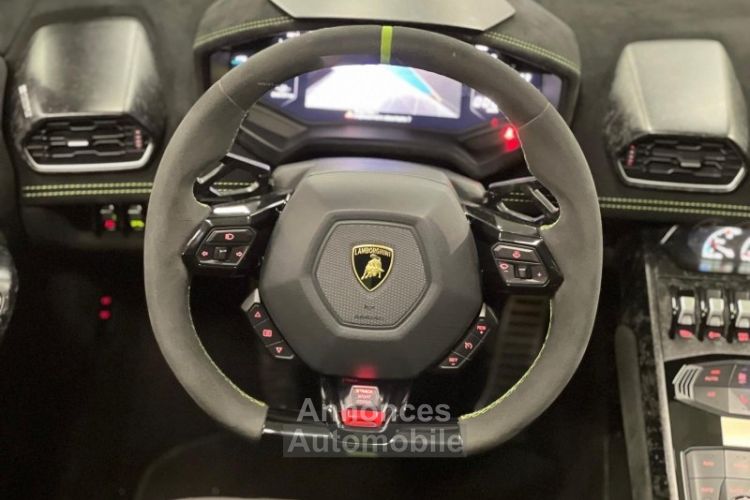 Lamborghini Huracan Spyder LP 640-4 Performante - <small></small> 299.990 € <small>TTC</small> - #14