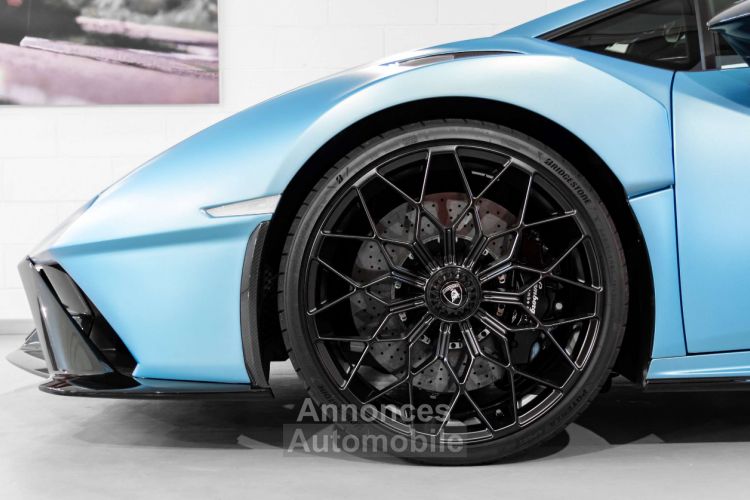 Lamborghini Huracan STO + FULL CARBON - <small></small> 449.000 € <small></small> - #6