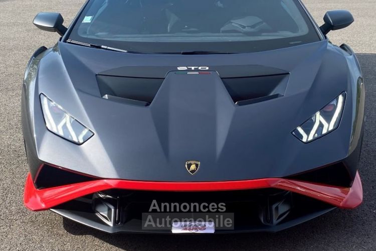 Lamborghini Huracan STO 5.2 V10 640CH RWD - <small></small> 438.000 € <small>TTC</small> - #11