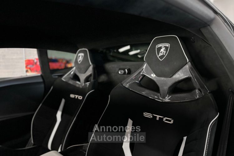 Lamborghini Huracan STO LP640-2 V10 – FRANÇAISE PPF COMPLET TVA APPARENTE - <small></small> 369.900 € <small></small> - #23