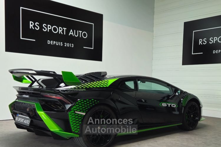 Lamborghini Huracan STO V10 640CH - <small></small> 430.000 € <small></small> - #15