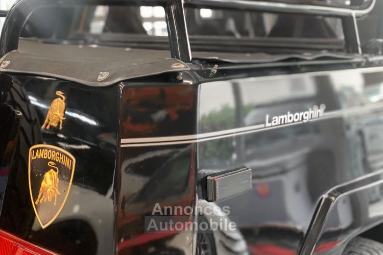 Lamborghini LM002 Lamborghini LM002 INJECTION V12 – COLLECTOR 1/60 – IMMATRICULATION FRANCE - <small></small> 520.000 € <small></small> - #14