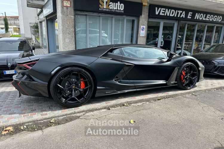 Lamborghini Revuelto 2024 6.5 V12 hpev - <small></small> 850.000 € <small>TTC</small> - #7