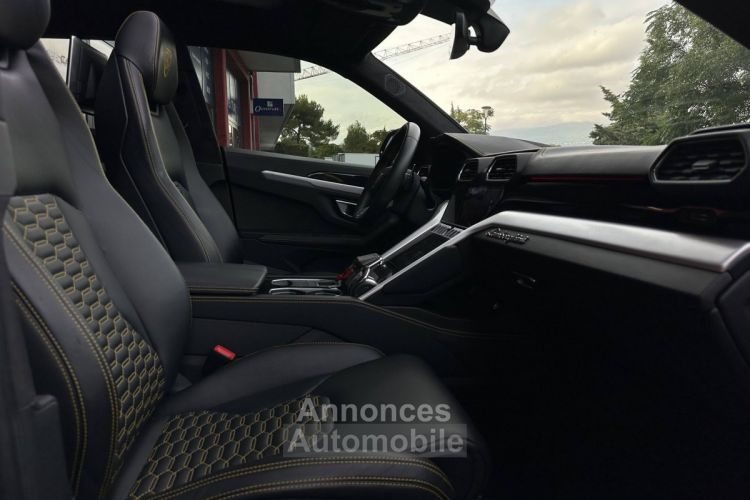 Lamborghini Urus 4.0 V8 650ch Bi-turbo Céramique 2019 Français & entretien complet - <small></small> 249.990 € <small>TTC</small> - #15