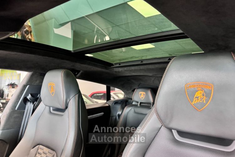 Lamborghini Urus 4.0 V8 Black Mat Edition 1ere Main Véhicule Français Immatriculé LOA 2960 euros par mois  - <small></small> 329.900 € <small>TTC</small> - #16