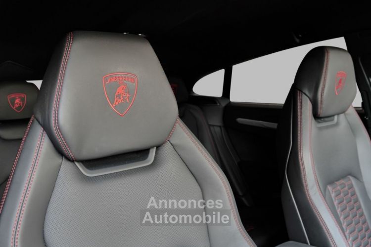 Lamborghini Urus Akrapovic extérieur Carbon - <small></small> 241.900 € <small>TTC</small> - #16