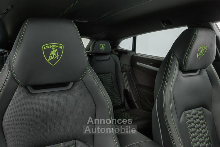 Lamborghini Urus Gris matte PACK Carbone INT/EXT //5 places - <small></small> 303.700 € <small>TTC</small> - #9