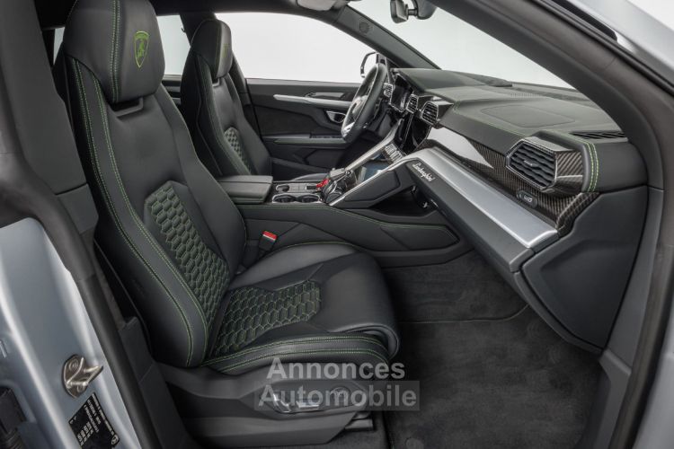 Lamborghini Urus Gris matte PACK Carbone INT/EXT //5 places - <small></small> 303.700 € <small>TTC</small> - #10