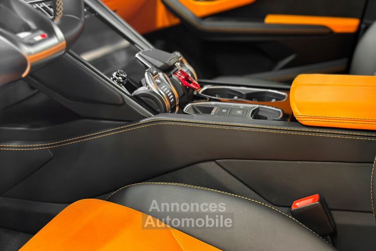 Lamborghini Urus Lamborghini Urus V8 4.0 650 – Origine France - AKRAPOVIC - <small></small> 269.900 € <small>TTC</small> - #33