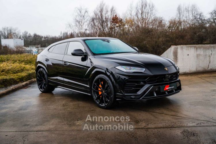 Lamborghini Urus Nero Helene Pano Ceramic Brakes B&O 23 - <small></small> 229.900 € <small>TTC</small> - #1