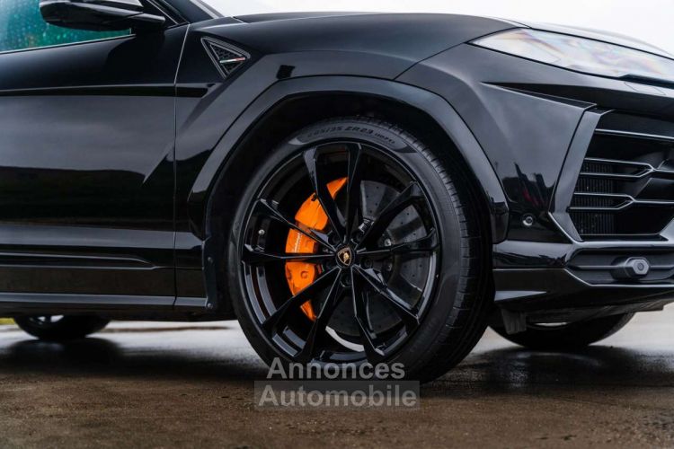 Lamborghini Urus Nero Helene Pano Ceramic Brakes B&O 23 - <small></small> 229.900 € <small>TTC</small> - #8