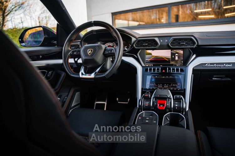 Lamborghini Urus Nero Helene Pano Ceramic Brakes B&O 23 - <small></small> 229.900 € <small>TTC</small> - #9