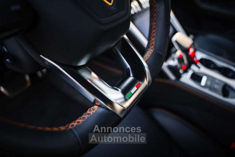 Lamborghini Urus Nero Helene Pano Ceramic Brakes B&O 23 - <small></small> 229.900 € <small>TTC</small> - #10