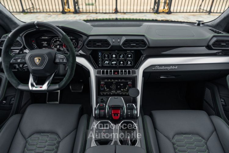 Lamborghini Urus *Verde Lares* - <small></small> 329.900 € <small>TTC</small> - #8