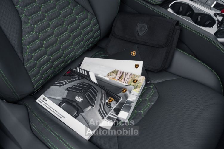 Lamborghini Urus *Verde Lares* - <small></small> 329.900 € <small>TTC</small> - #33