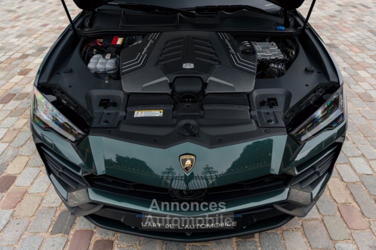 Lamborghini Urus *Verde Lares* - <small></small> 329.900 € <small>TTC</small> - #36