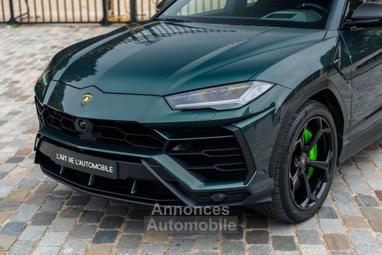 Lamborghini Urus *Verde Lares* - <small></small> 329.900 € <small>TTC</small> - #37