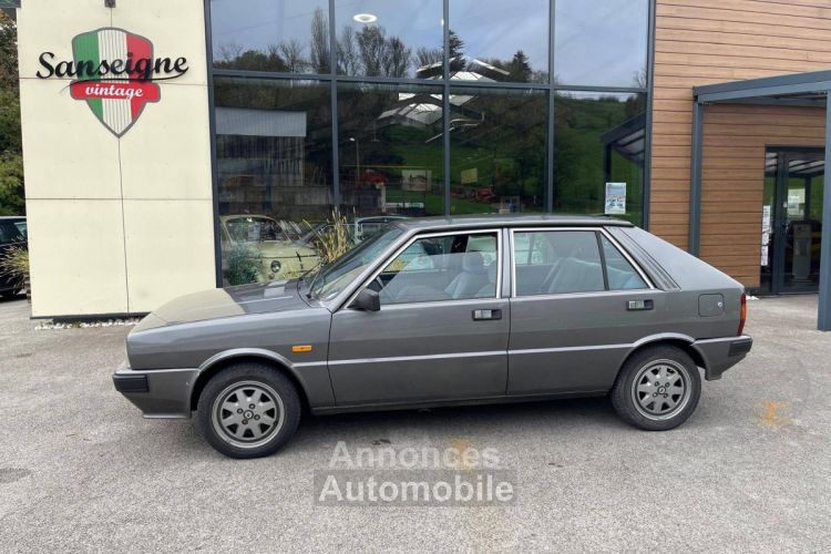 Lancia Delta 1,3 LX 1.3 LX - <small></small> 4.900 € <small>TTC</small> - #2