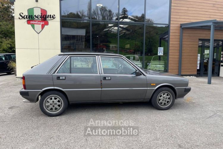 Lancia Delta 1,3 LX 1.3 LX - <small></small> 4.900 € <small>TTC</small> - #3