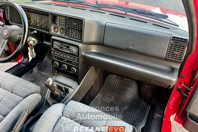 Lancia Delta 1.6 HF Turbo - <small></small> 16.999 € <small>TTC</small> - #28