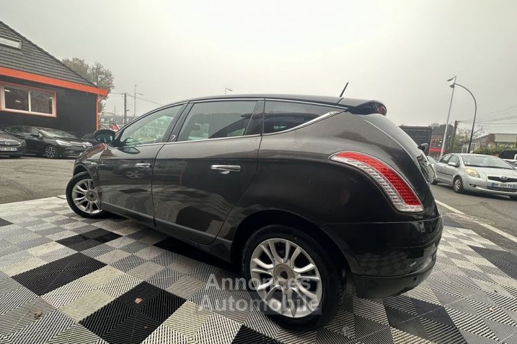 Lancia Delta 1.6 MULTIJET 120 16V DPF PLATINO - <small></small> 3.490 € <small>TTC</small> - #9