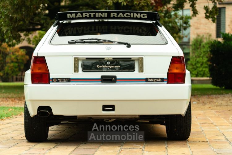Lancia Delta HF INTEGRALE “MARTINI 5” - <small></small> 185.000 € <small></small> - #2
