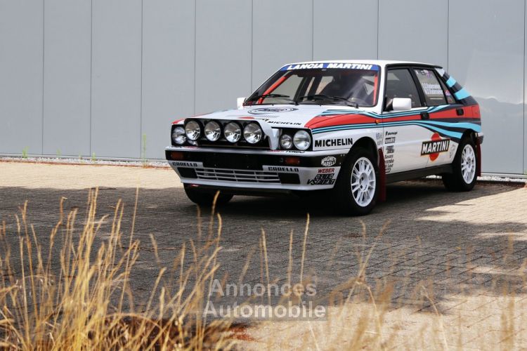 Lancia Delta Integrale 8V Group N 2.0L 4 cylinder turbo producing 226 bhp and 380 nm of torque - <small></small> 89.200 € <small>TTC</small> - #15