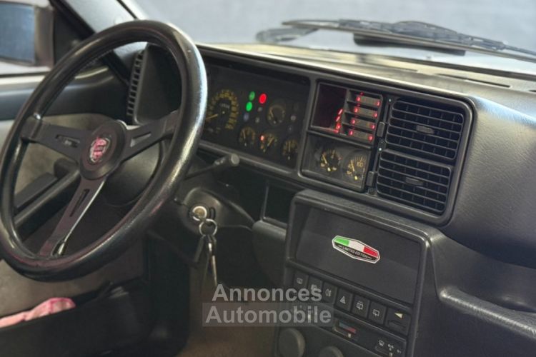 Lancia Delta Turbo HF Intégrale MARTINI RÉNOVATION MOTEUR et ESTHÉTIQUE COMPLÈTE - <small></small> 59.990 € <small>TTC</small> - #17