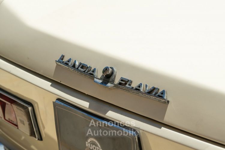 Lancia Flavia 2000 - <small></small> 23.000 € <small></small> - #13