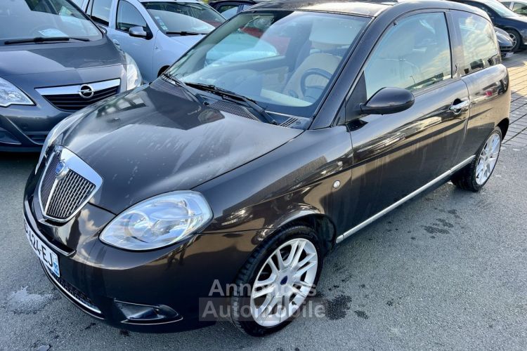 Lancia Y YPSILON 1.4 95Ch PLATINO - <small></small> 5.990 € <small>TTC</small> - #2