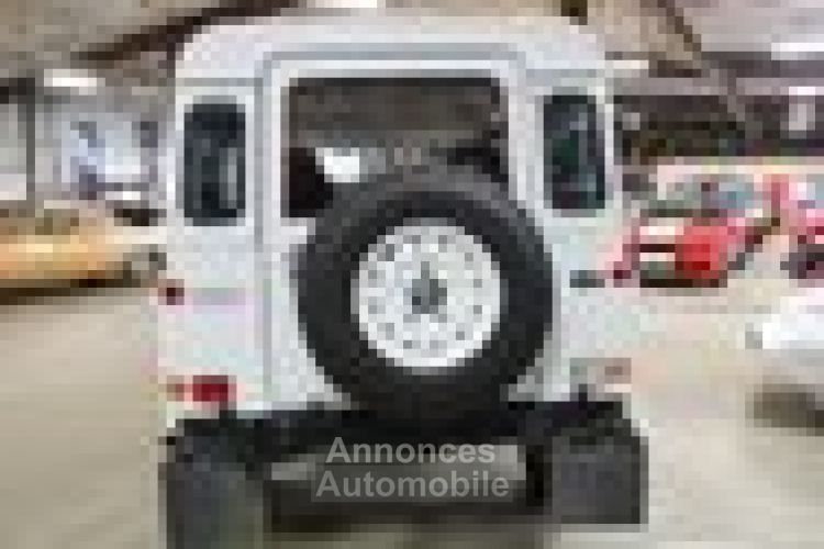Land Rover Defender 110  - <small></small> 44.700 € <small>TTC</small> - #4