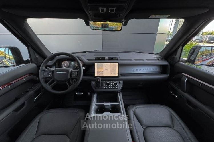 Land Rover Defender 110 2.0 P300e Sedona Edition - <small></small> 109.500 € <small>TTC</small> - #4