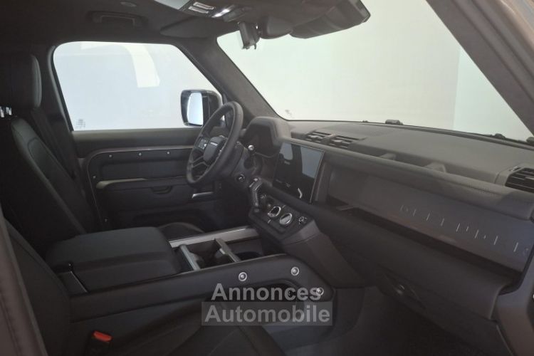 Land Rover Defender 110 2.0 P300e X-Dynamic HSE - <small></small> 115.216 € <small>TTC</small> - #11