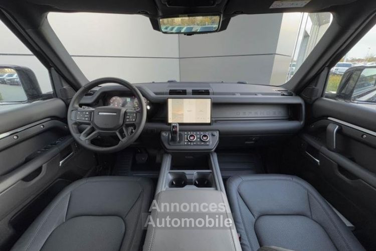 Land Rover Defender 110 2.0 P300e X-Dynamic HSE - <small></small> 108.900 € <small>TTC</small> - #4