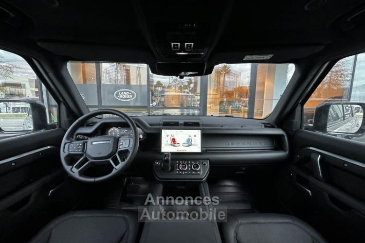 Land Rover Defender 110 2.0 P300e X-Dynamic HSE - <small></small> 110.900 € <small>TTC</small> - #4