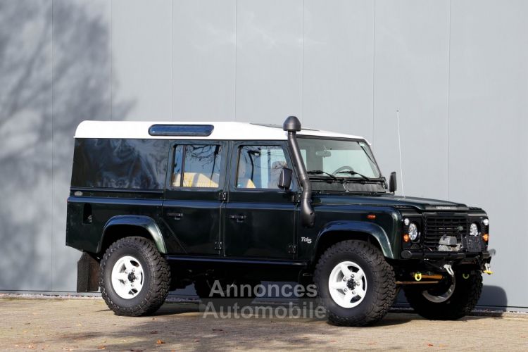 Land Rover Defender 110 5 door 2495cc 4 cilinder 122 bhp TD5 - <small></small> 55.400 € <small>TTC</small> - #2