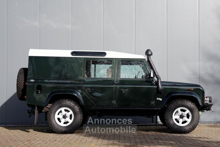 Land Rover Defender 110 5 door 2495cc 4 cilinder 122 bhp TD5 - <small></small> 55.400 € <small>TTC</small> - #4