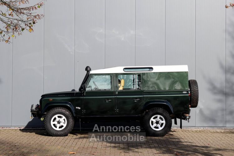 Land Rover Defender 110 5 door 2495cc 4 cilinder 122 bhp TD5 - <small></small> 55.400 € <small>TTC</small> - #22