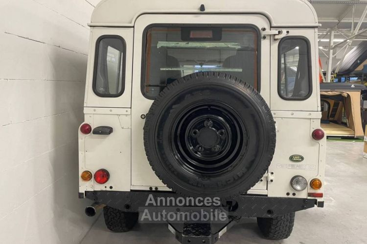 Land Rover Defender 110 Crew cab E Mark IV - <small></small> 34.490 € <small>TTC</small> - #5